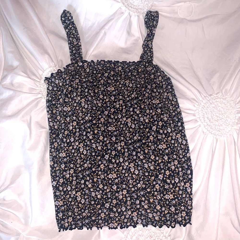 (S) American Eagle Floral top